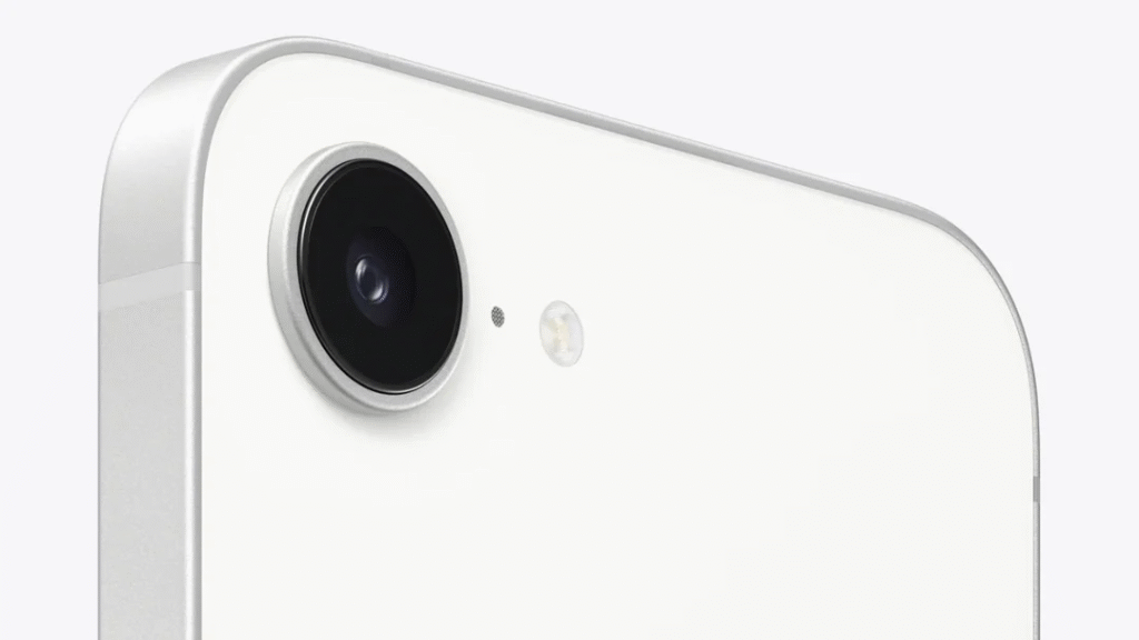 The iPhone 16e 128GB